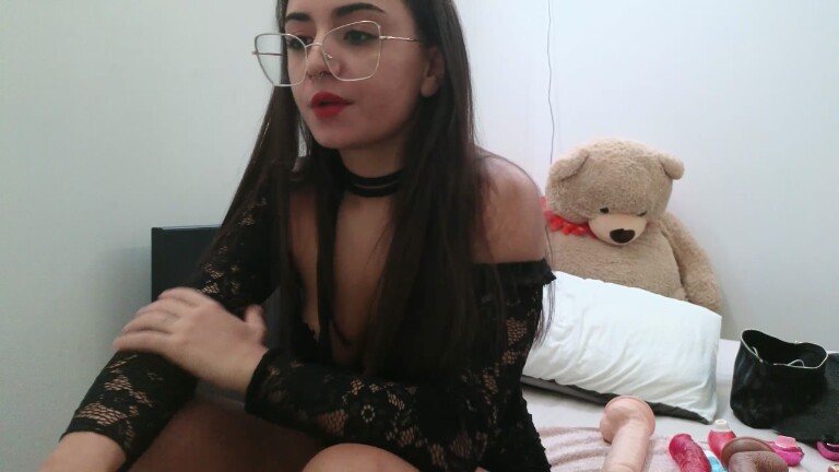 GiuliaDollX's Streamate show and profile