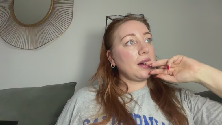 Arielsweetiee's Streamate show and profile