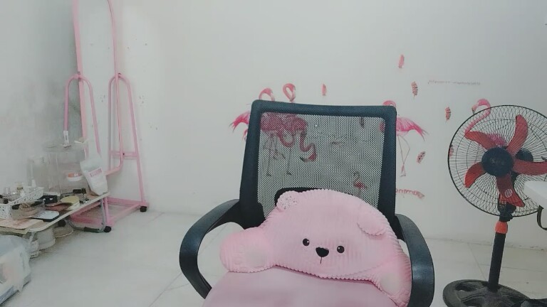 MinaBeii's Streamate show and profile