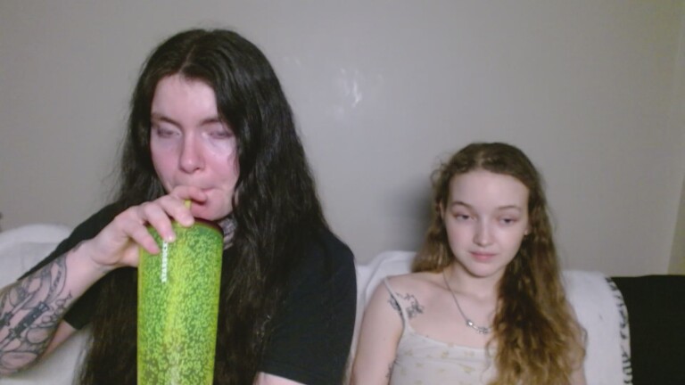 Leanbeefpattywannabe's Streamate show and profile