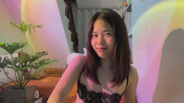 Bonbon99's Streamate show and profile