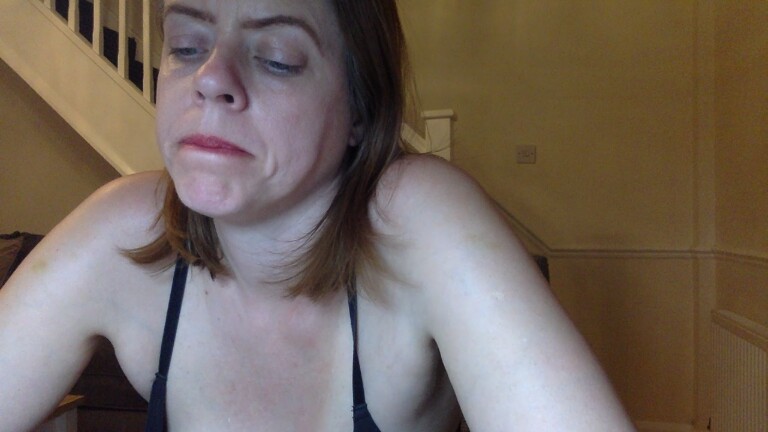 ElizabethArden42's Streamate show and profile