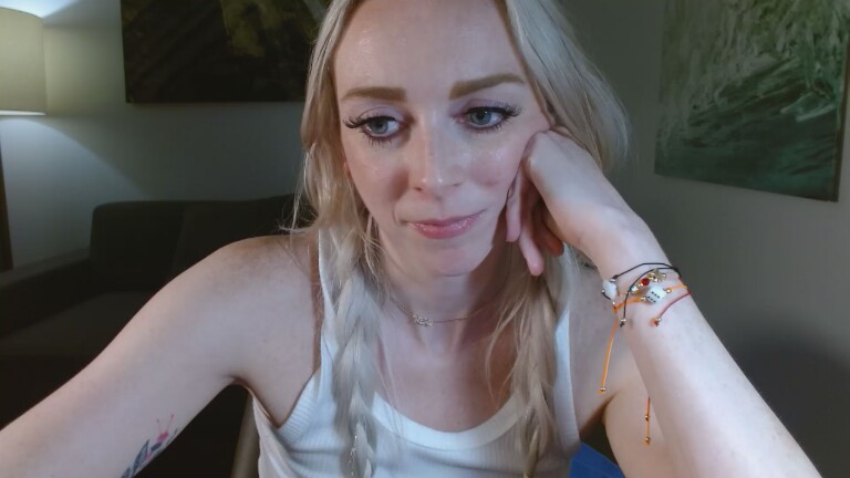 RemiReagan's Streamate show and profile