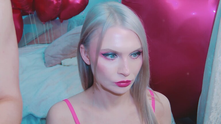 DenLina's Streamate show and profile